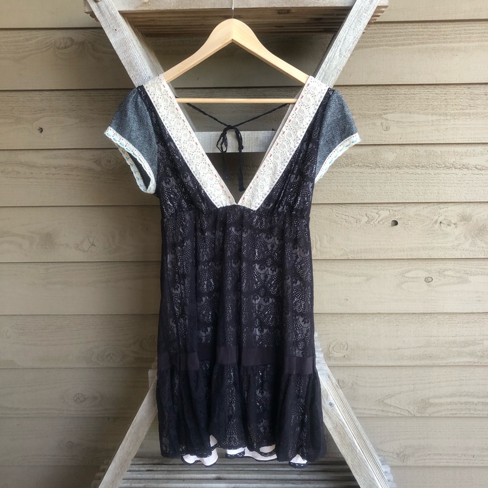 Free People lovely black lace tunic/mini dress